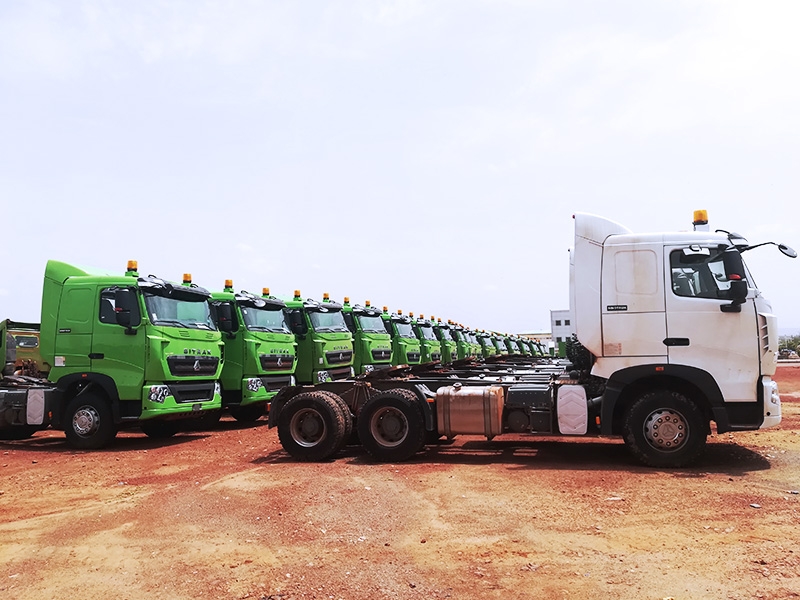 SINOTRUK's products have been improved and upgraded in accordance with current local regulations and road conditions, and have performed well and are sought after by the market and delivered to end users in batches.