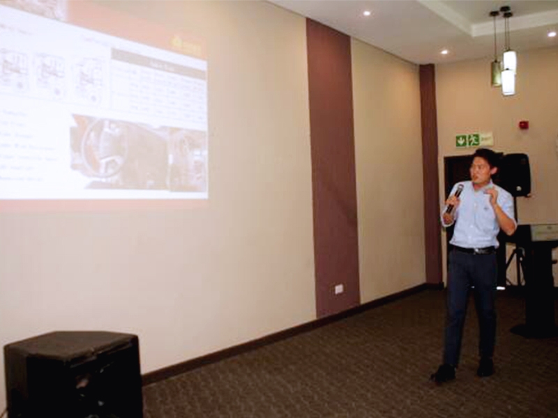 SINOTRUK Zambia office holding HOWO series product training,and introude the HOWO truck specifications features and technical advantages to the new and old customers.