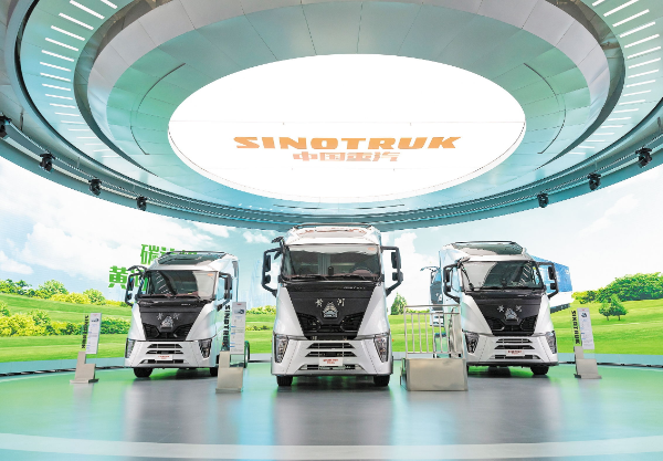 CCTV Praises SINOTRUK's Laiwu Factory: Deep Reform Illuminates the Path of “Smart Manufacturing”